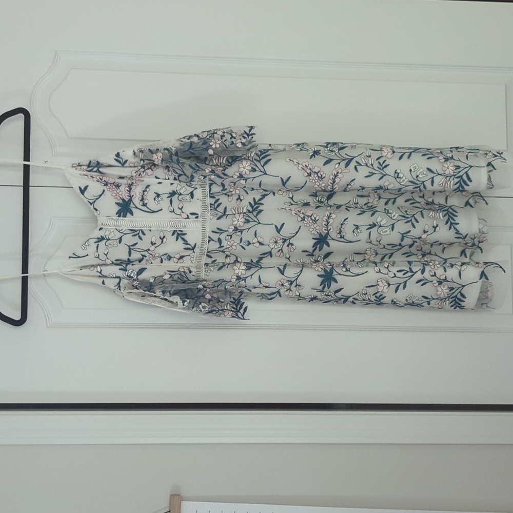 Willow & Clay Embroidered Floral Dress